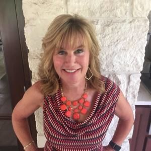 Meet your Posher, Connie